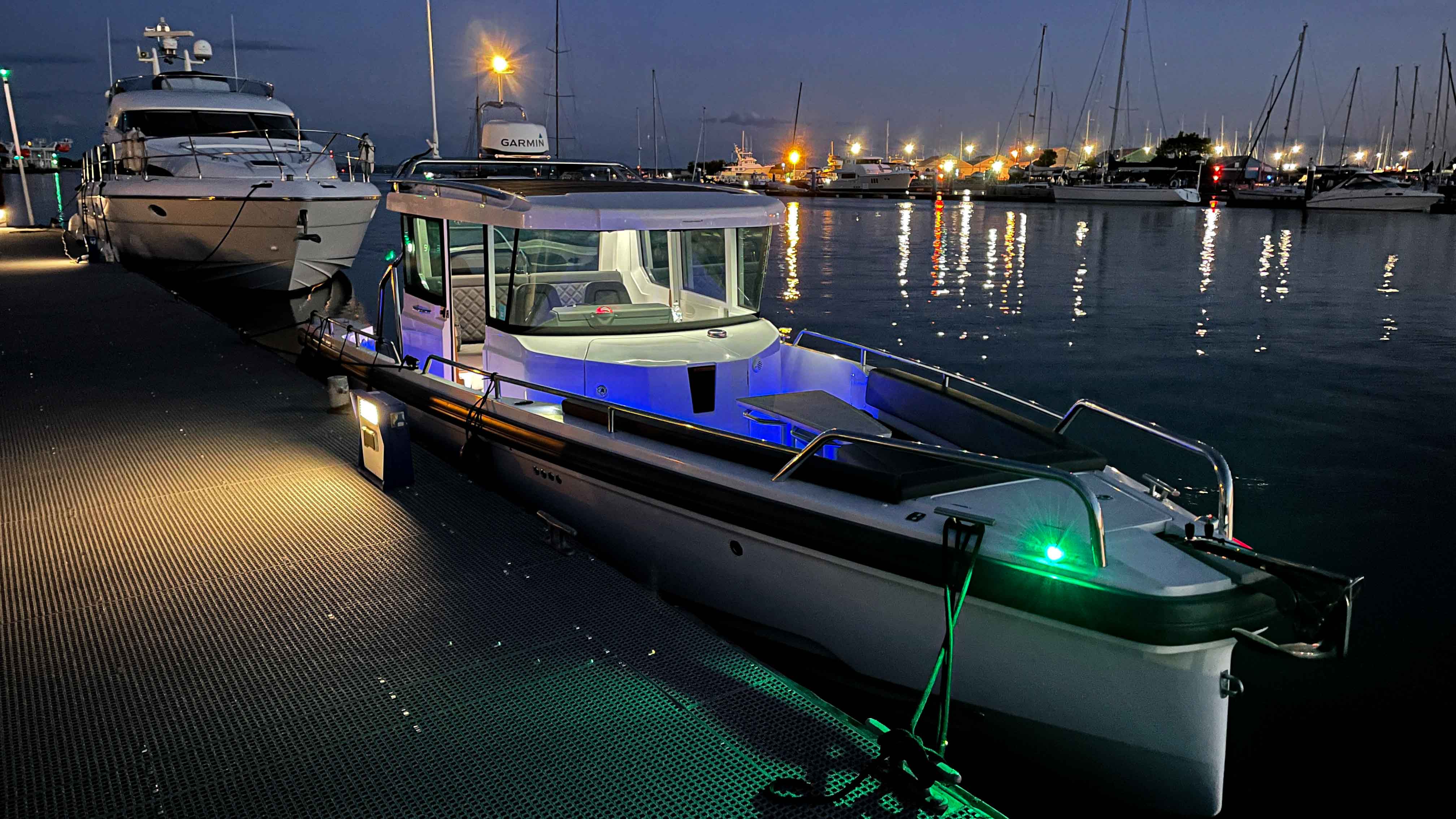 Axopar Charter Solent-20