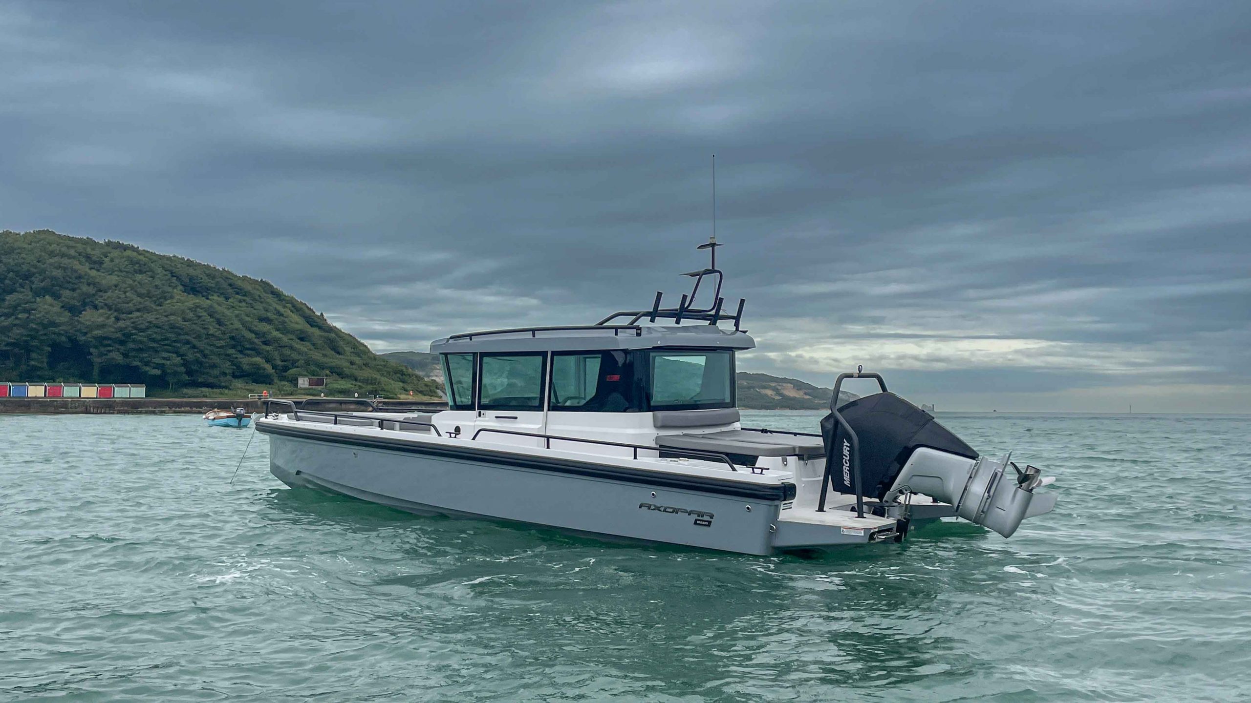 Maverick Axopar LR Totland-1